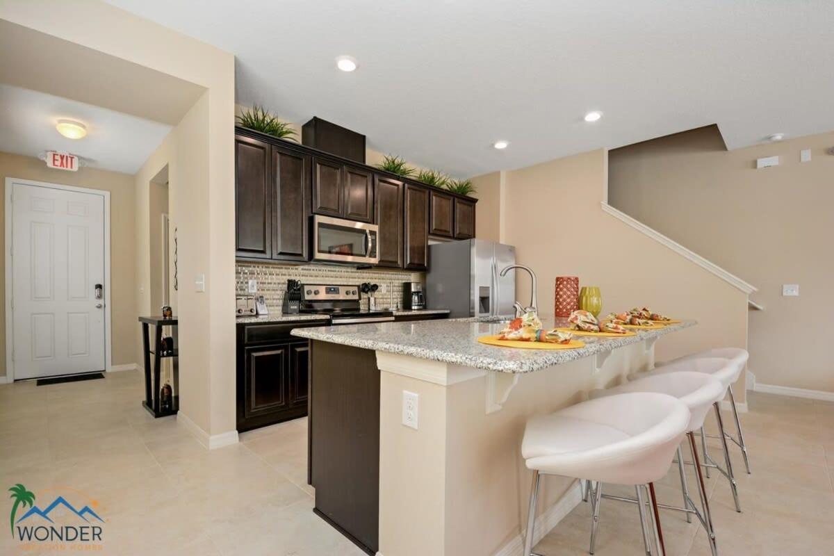 Four Bedrooms Townhome 5126K كيسيمي المظهر الخارجي الصورة